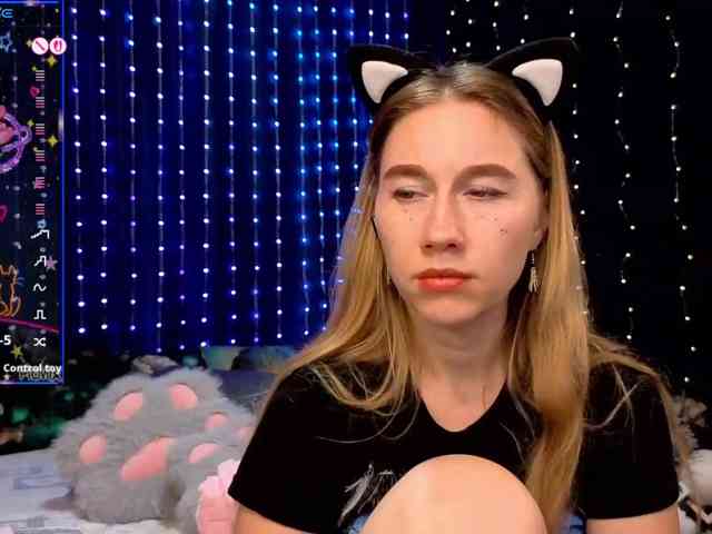 kiskaWEDNESDAY webcam
