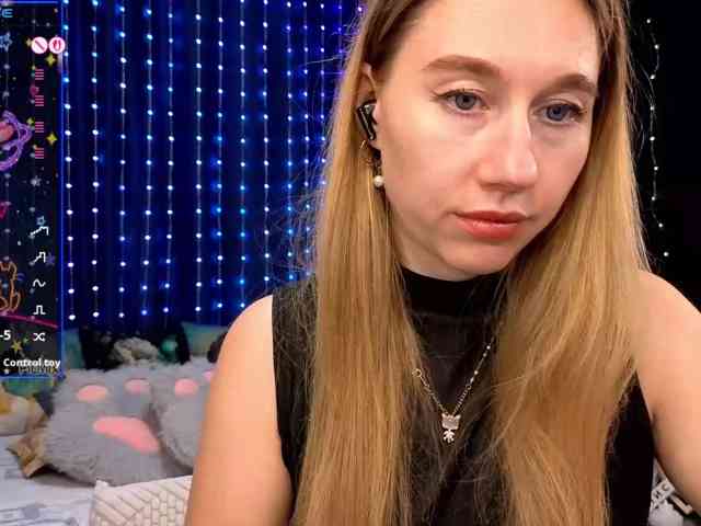 kiskaWEDNESDAY webcam