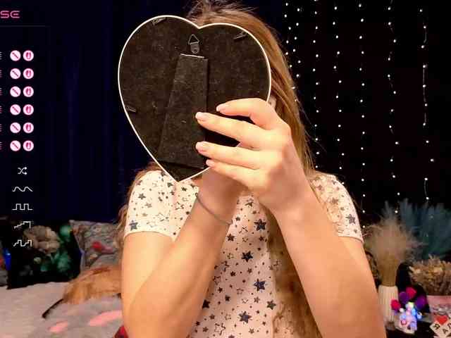 kiskaWEDNESDAY webcam