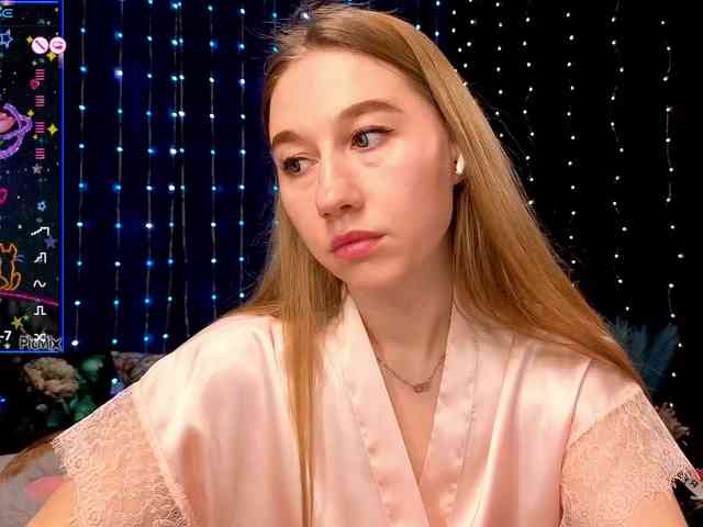 kiskaWEDNESDAY webcam