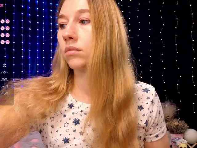 kiskaWEDNESDAY webcam