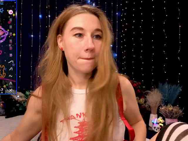 kiskaWEDNESDAY webcam