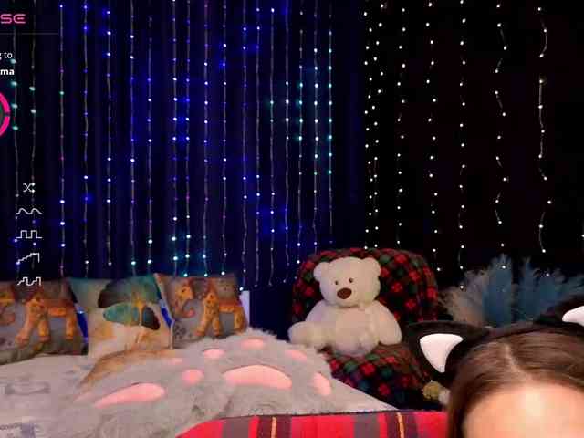 kiskaWEDNESDAY webcam