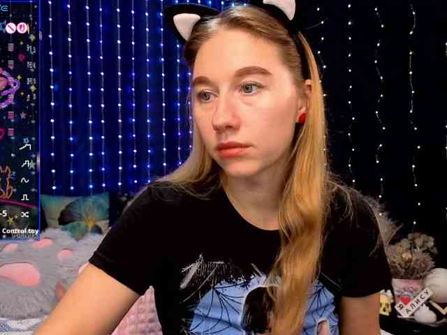 kiskaWEDNESDAY webcam