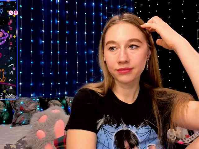 kiskaWEDNESDAY webcam