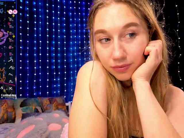 kiskaWEDNESDAY webcam