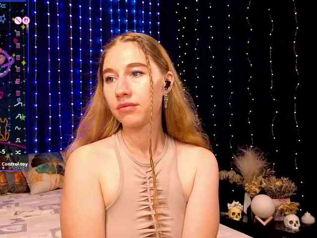 kiskaWEDNESDAY webcam