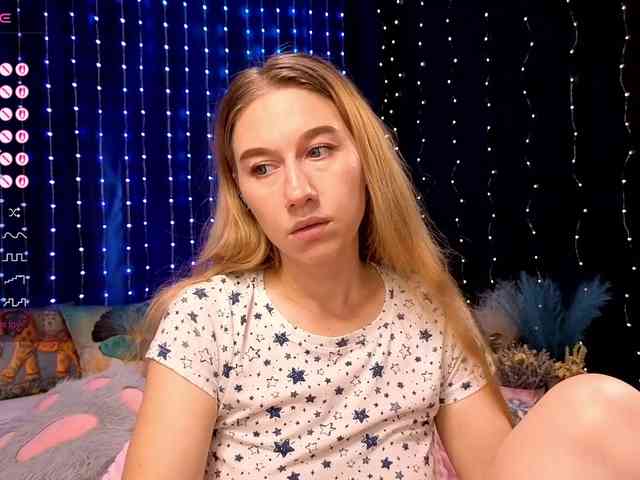 kiskaWEDNESDAY webcam