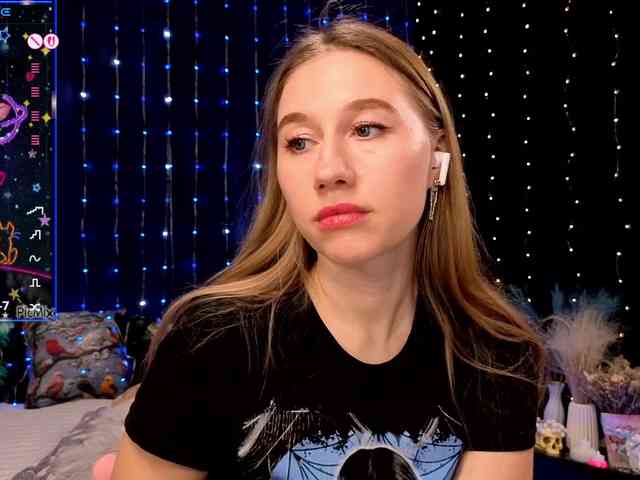 kiskaWEDNESDAY webcam