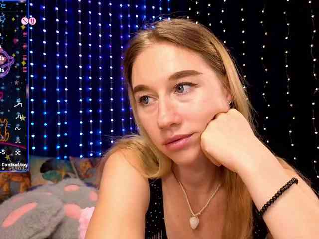 kiskaWEDNESDAY webcam