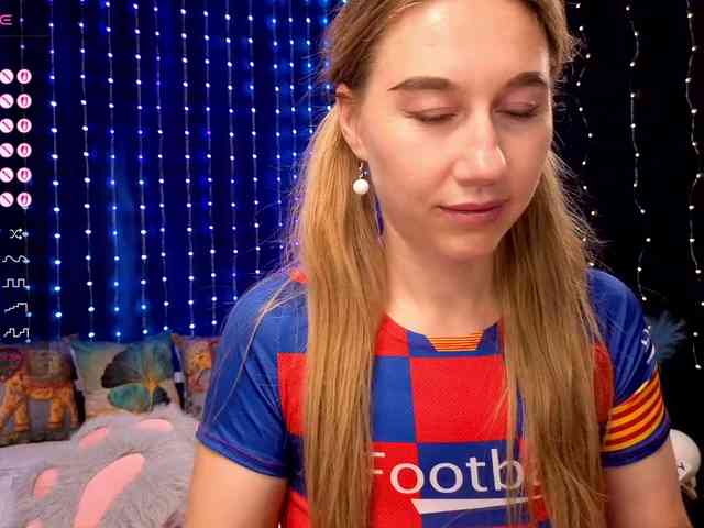 kiskaWEDNESDAY webcam