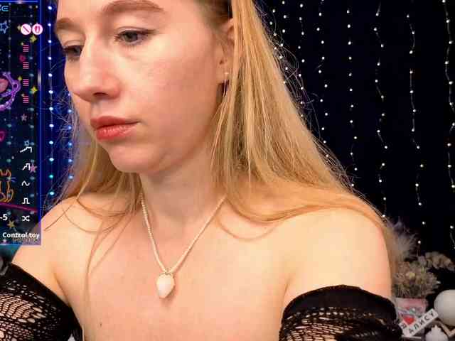 kiskaWEDNESDAY webcam