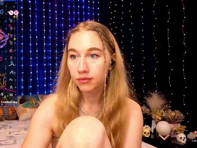kiskaWEDNESDAY webcam