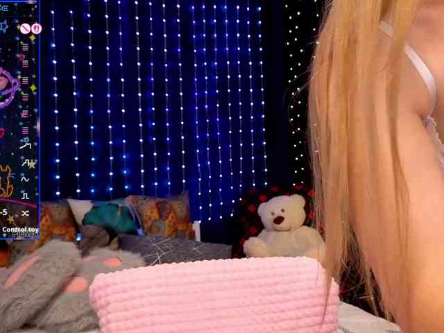 kiskaWEDNESDAY webcam
