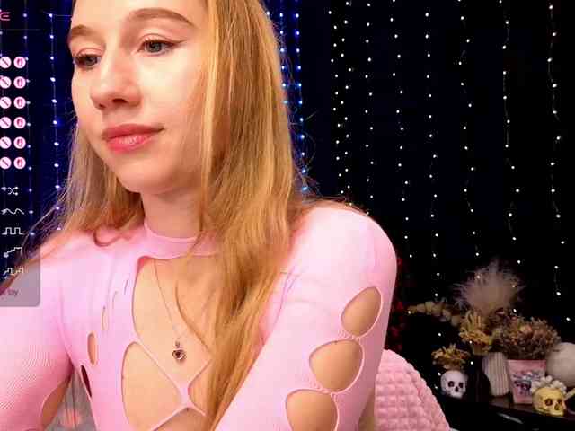 kiskaWEDNESDAY webcam