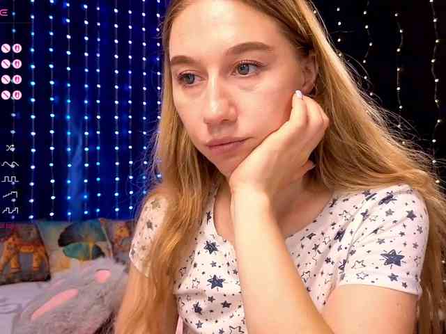 kiskaWEDNESDAY webcam