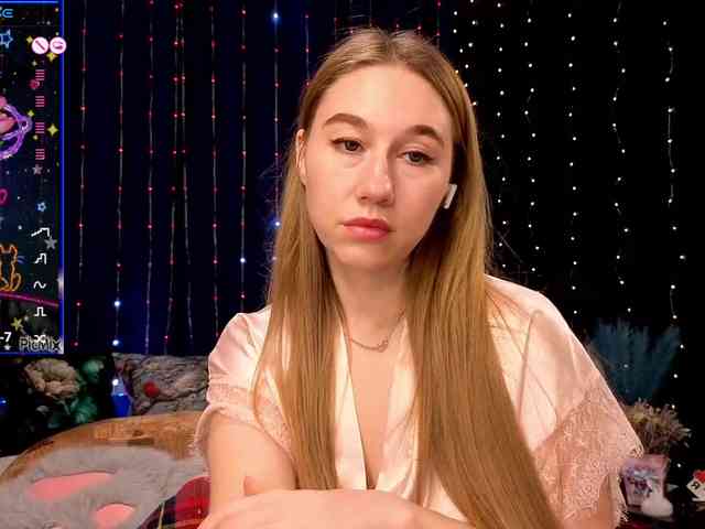 kiskaWEDNESDAY webcam