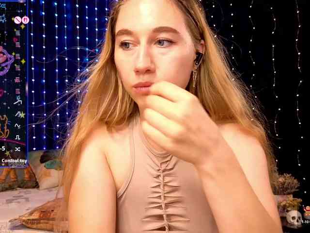 kiskaWEDNESDAY webcam