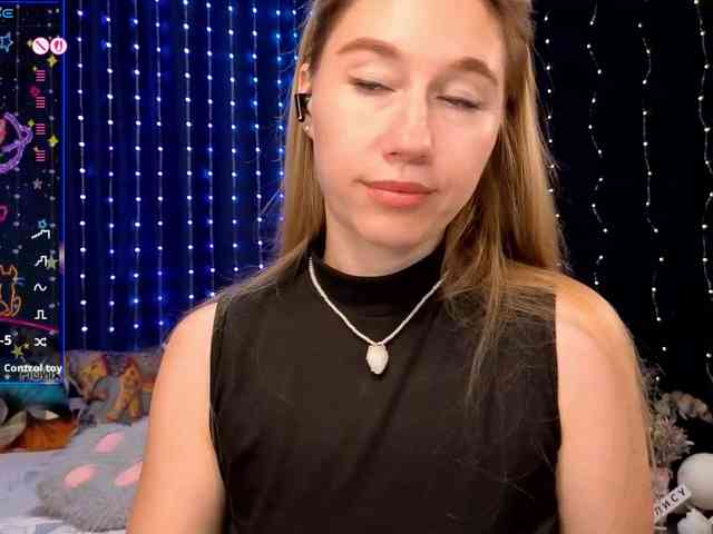 kiskaWEDNESDAY webcam