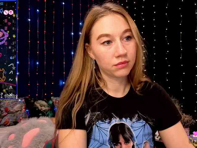 kiskaWEDNESDAY webcam