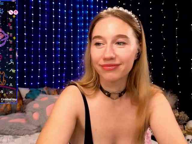 kiskaWEDNESDAY webcam