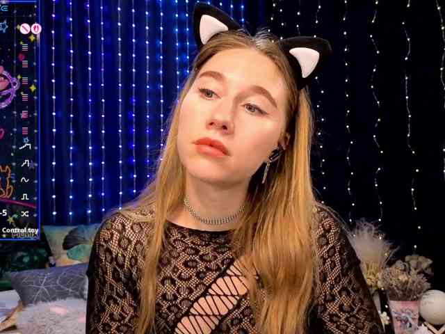 kiskaWEDNESDAY webcam
