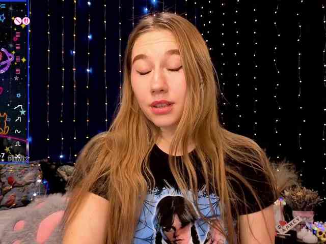 kiskaWEDNESDAY webcam