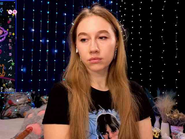 kiskaWEDNESDAY webcam