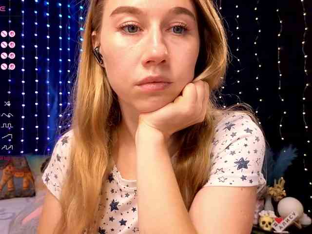kiskaWEDNESDAY webcam