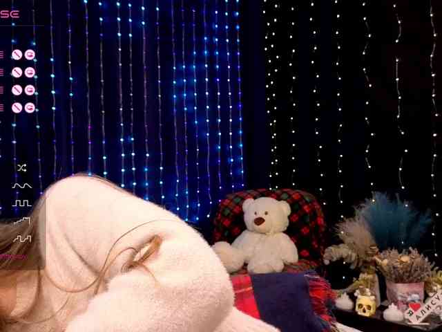 kiskaWEDNESDAY webcam