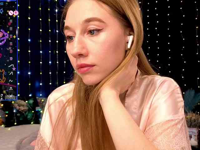 kiskaWEDNESDAY webcam