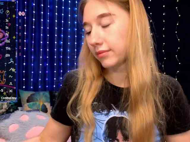 kiskaWEDNESDAY webcam