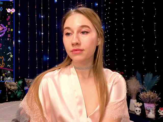 kiskaWEDNESDAY webcam