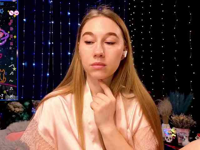 kiskaWEDNESDAY webcam