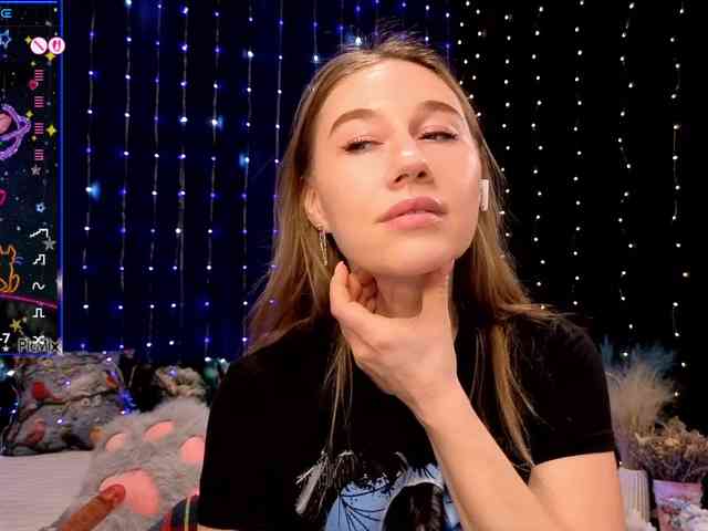 kiskaWEDNESDAY webcam