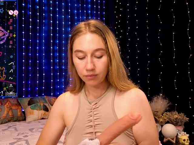 Модель: kiskaWEDNESDAY