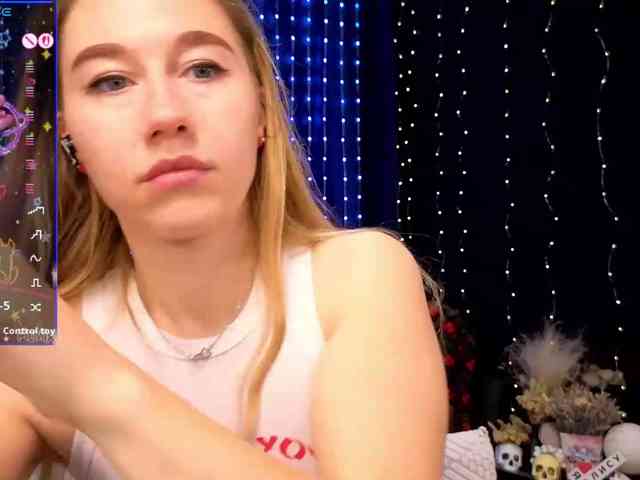 kiskaWEDNESDAY webcam
