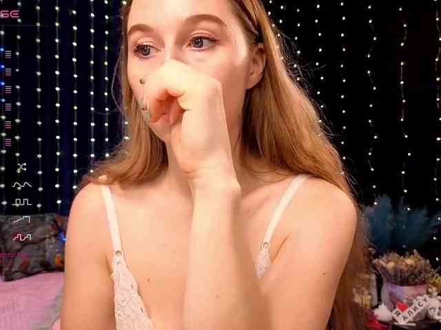 kiskaWEDNESDAY webcam