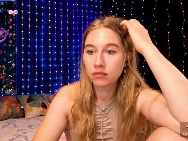 kiskaWEDNESDAY webcam