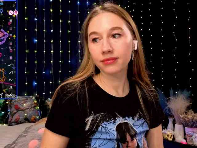 kiskaWEDNESDAY webcam