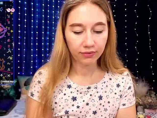 Модель: kiskaWEDNESDAY