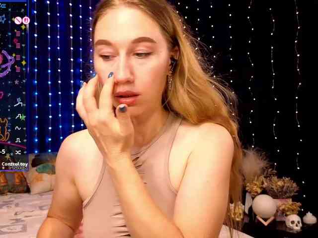 kiskaWEDNESDAY webcam