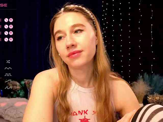 kiskaWEDNESDAY webcam