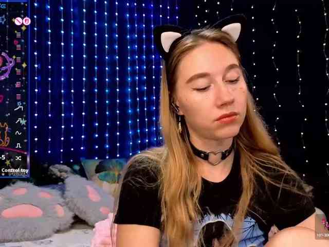 kiskaWEDNESDAY webcam
