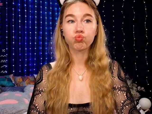 kiskaWEDNESDAY webcam
