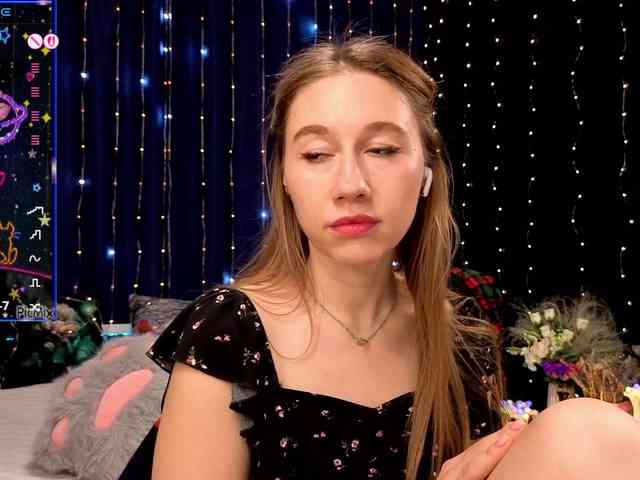 kiskaWEDNESDAY webcam