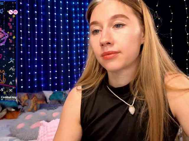 kiskaWEDNESDAY webcam