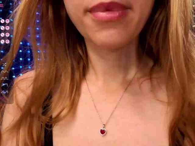 kiskaWEDNESDAY webcam