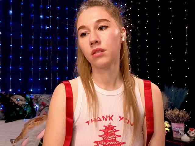 kiskaWEDNESDAY webcam