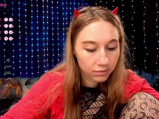 kiskaWEDNESDAY webcam
